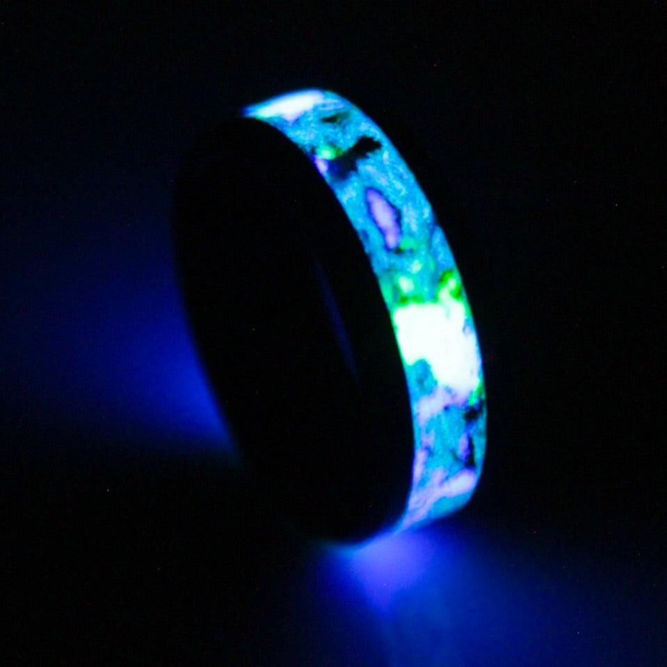 Sunken Treasure - 8mm Black Ceramic Ring
