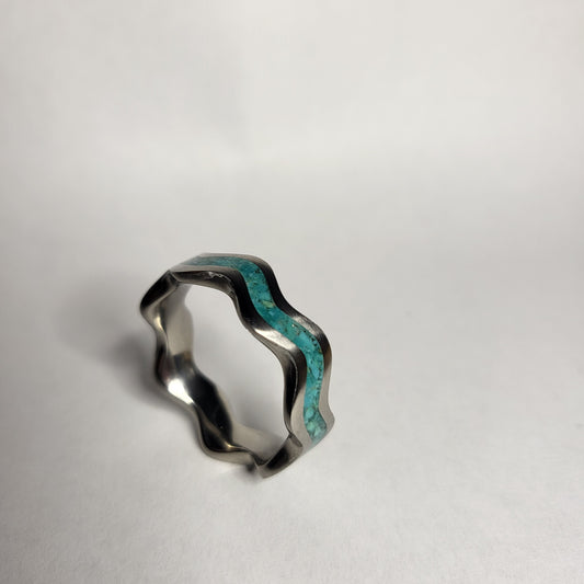 Titanium Clamshell Design, Turquoise