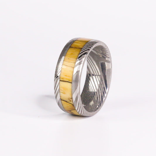 The Tamarind Blade, Damascus Ring Tamarind Wood