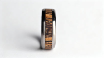 Horizon Timber Ring-Titanium x Bocote Wood
