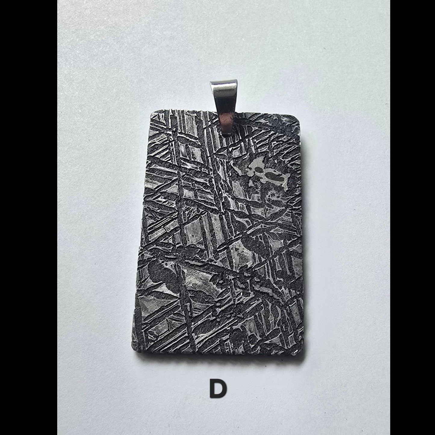 Raw Aletai Meteorite Pendant – Timeless Stone of the Stars