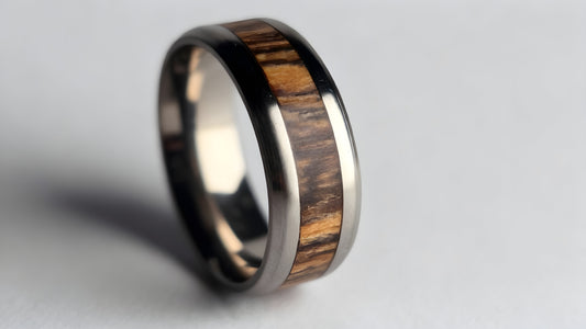 Horizon Timber Ring-Titanium x Bocote Wood
