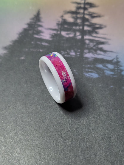 White Ceramic Ring Opal, Quartz, Rose Pink, UV Glow