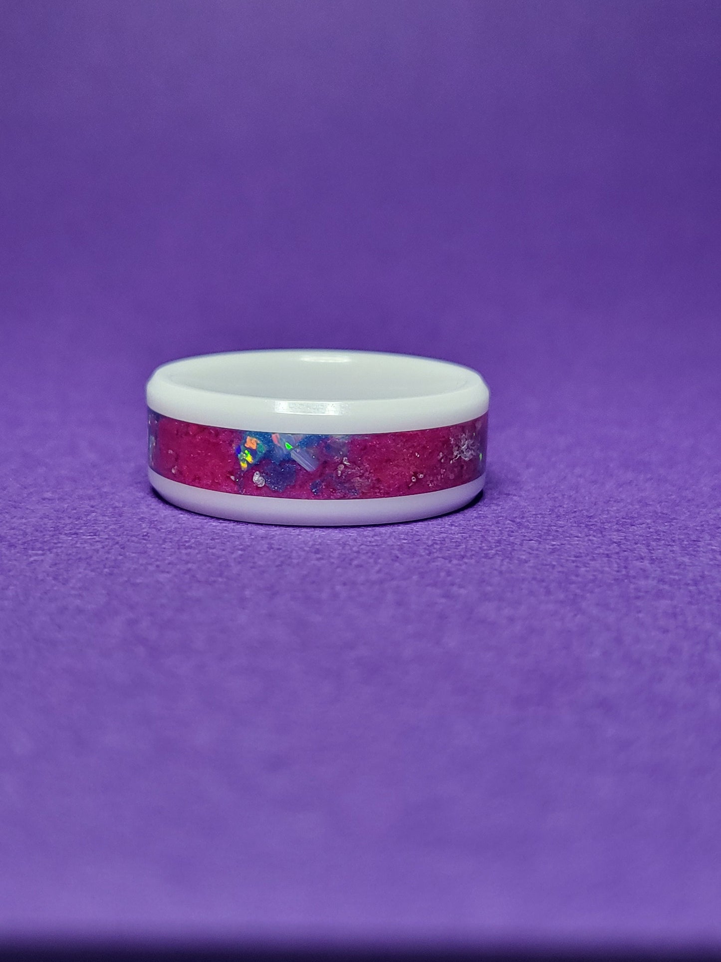 White Ceramic Ring Opal, Quartz, Rose Pink, UV Glow